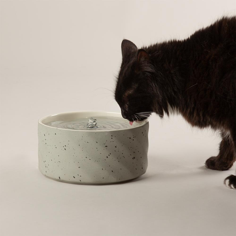 Fontaine à eau en céramique pour chat, gris