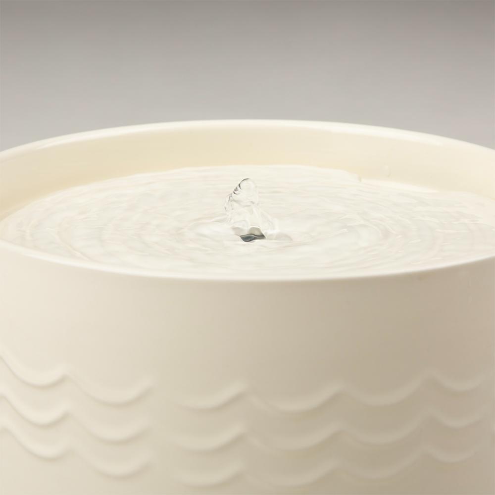 Fontaine à eau en céramique crème pour chat